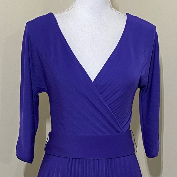 NWT BCBG MaxAzria || Cruz Dress Persian Size Small - Picture 6 of 9